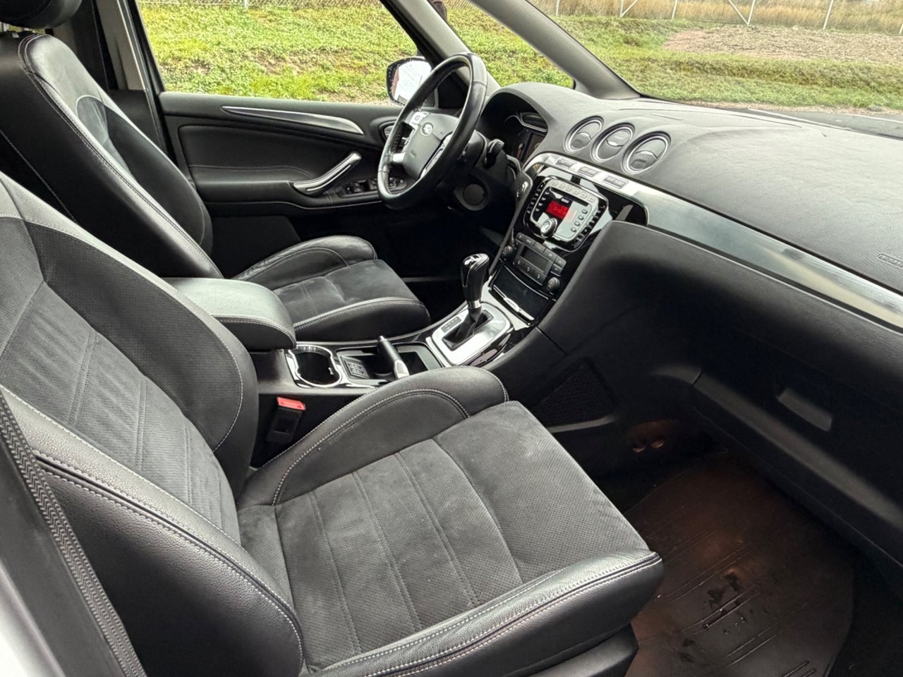 Ford S-MAX 2.0 TDCi 2015, bild 6/10