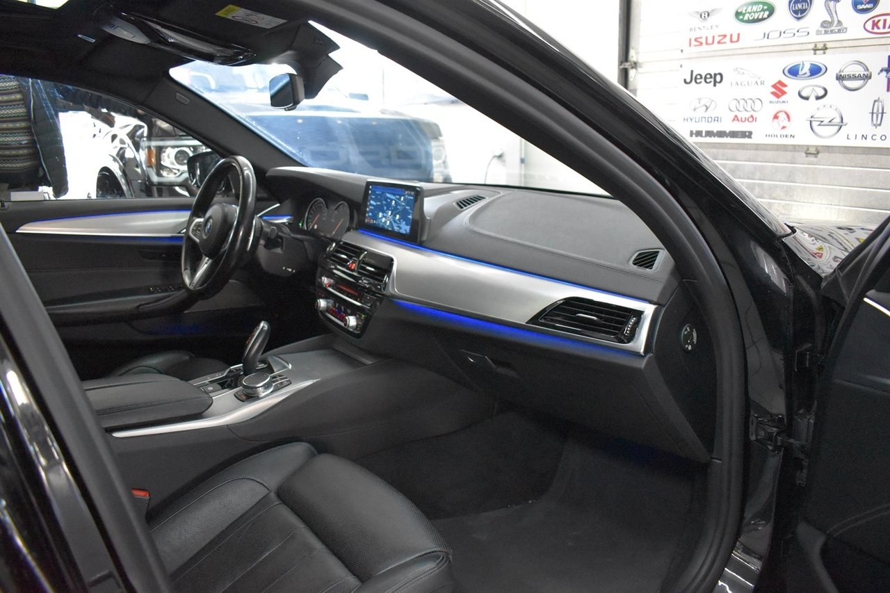 BMW 540i M Sport 2018, photo 5/10