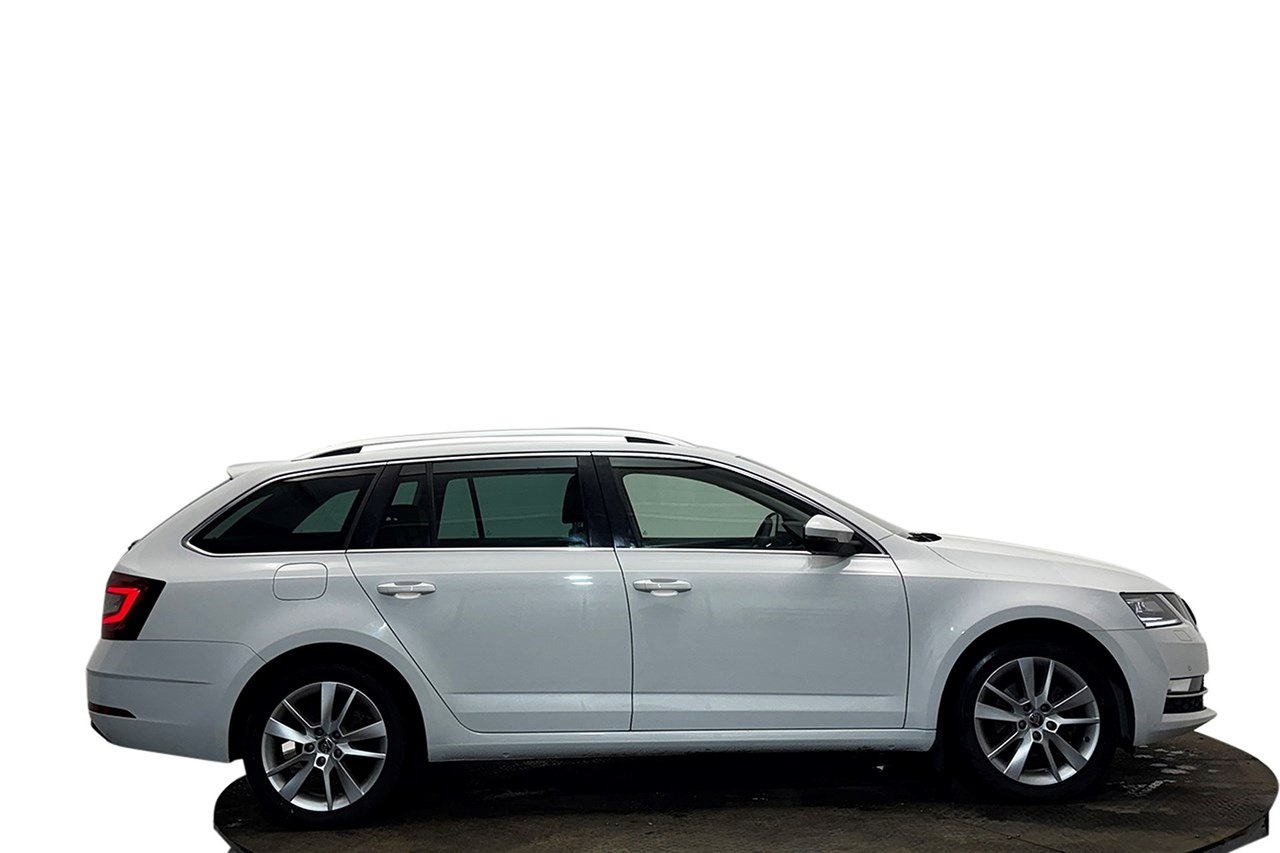 Skoda Octavia 2020, bild 5/10