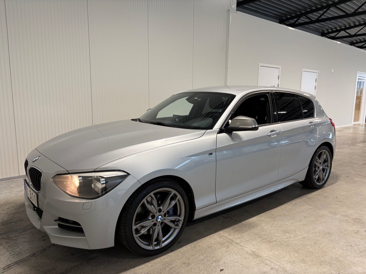 BMW M135i 2014, bild 4/10