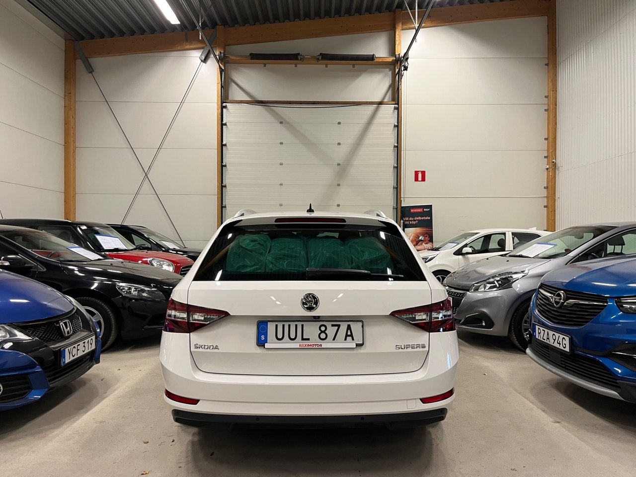 Skoda Superb 2019, bild 4/10