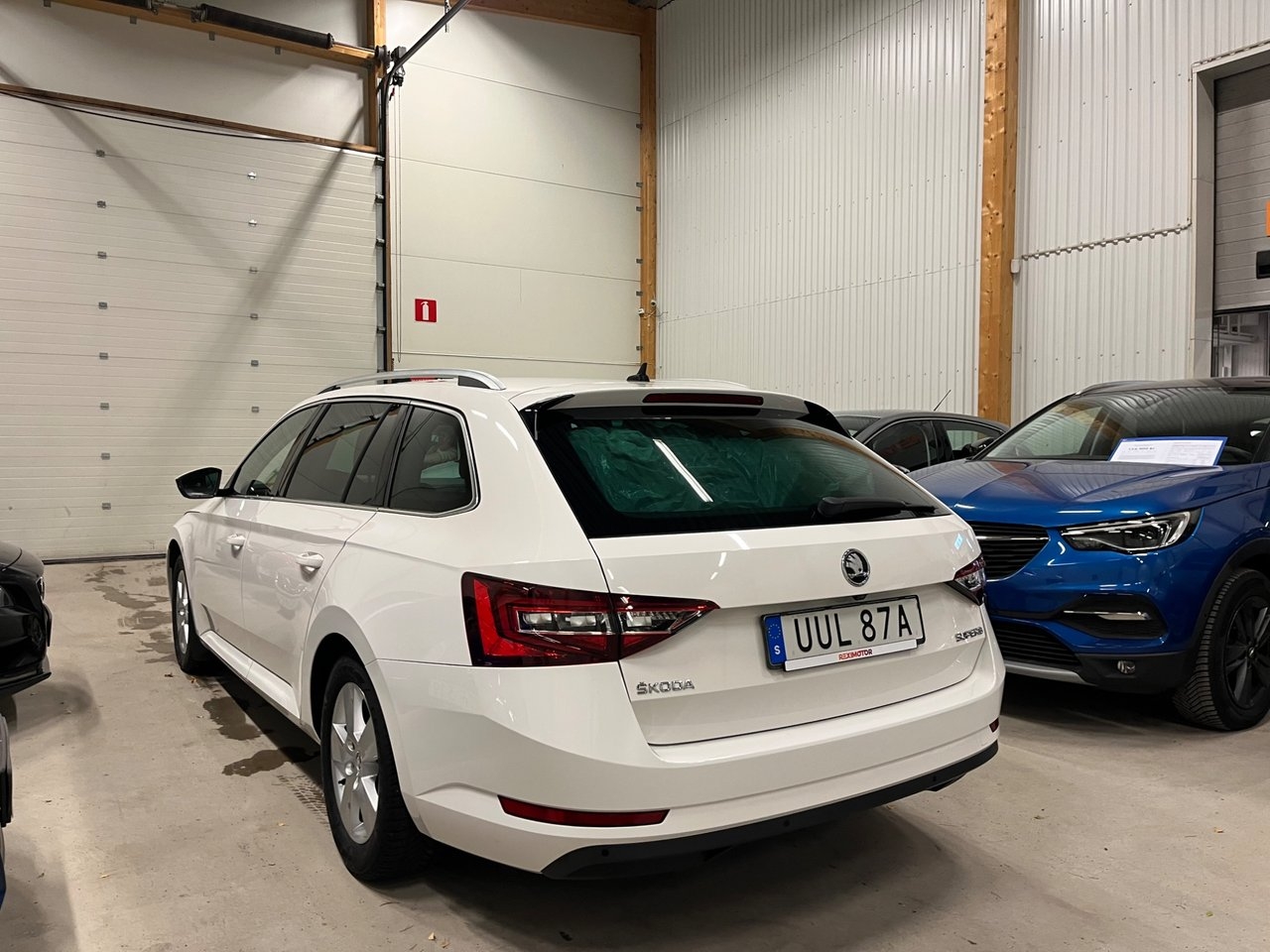 Skoda Superb 2019, bild 5/10
