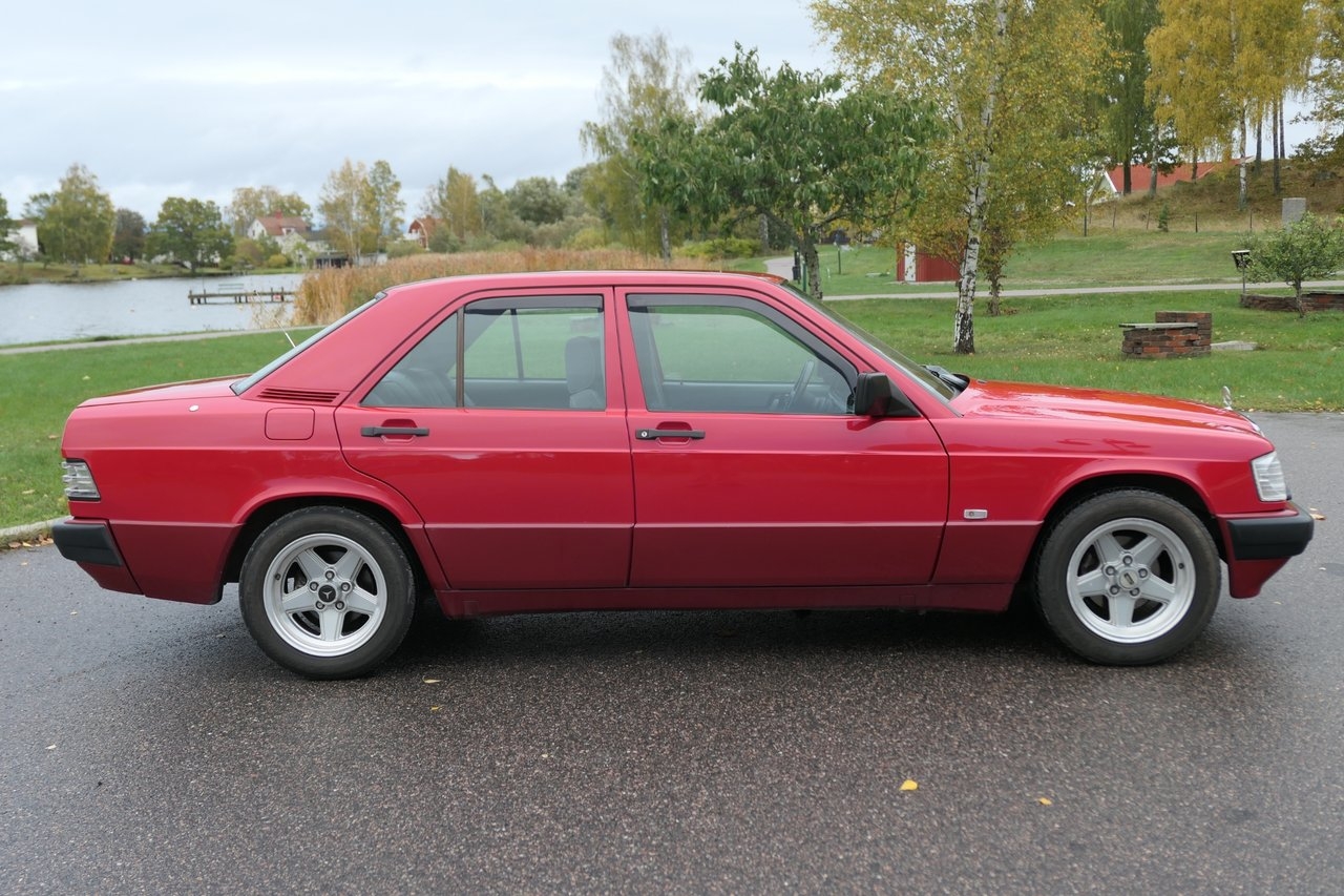 Mercedes-Benz W201 190 E 1990, bild 3/10