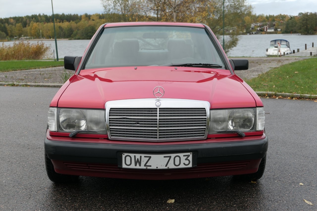 Mercedes-Benz W201 190 E 1990, bild 2/10