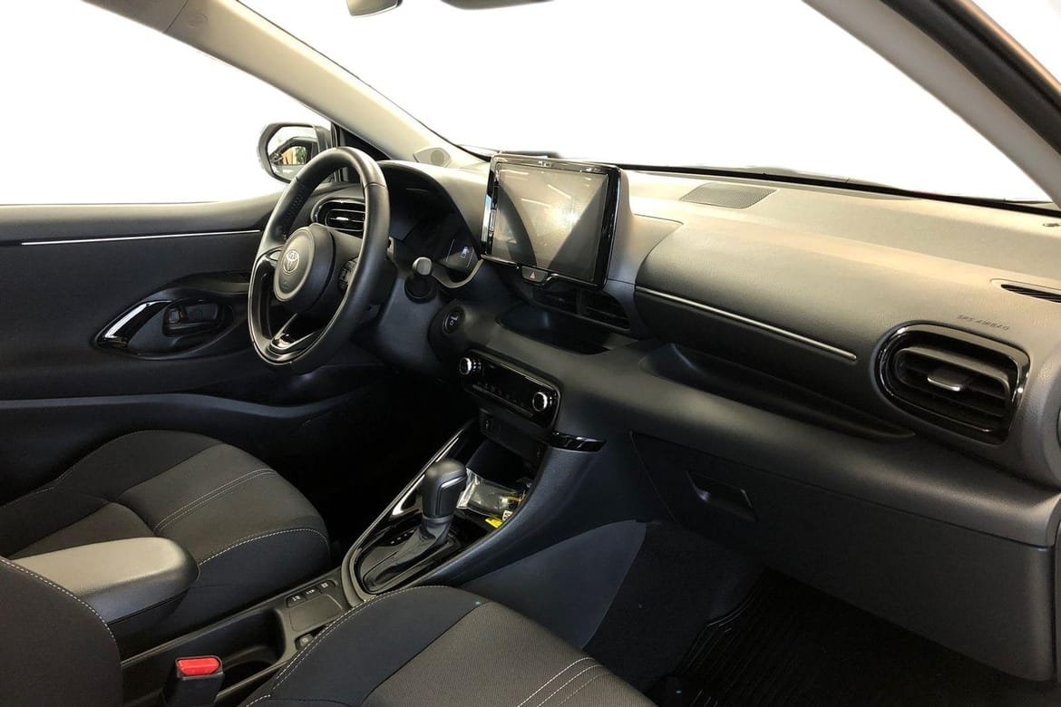 Toyota Yaris 2026, bild 7/10
