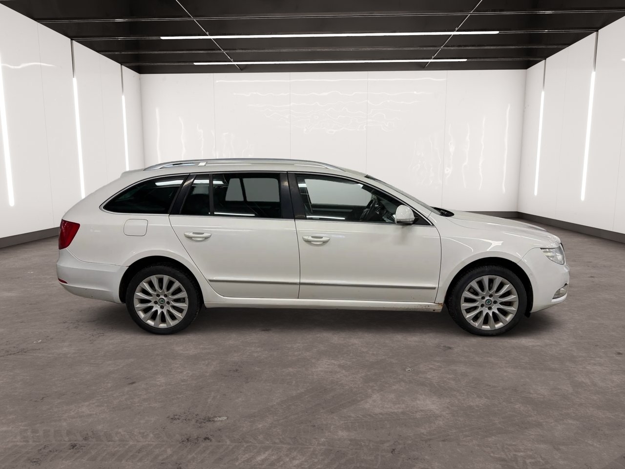Skoda Superb 2012, bild 7/10