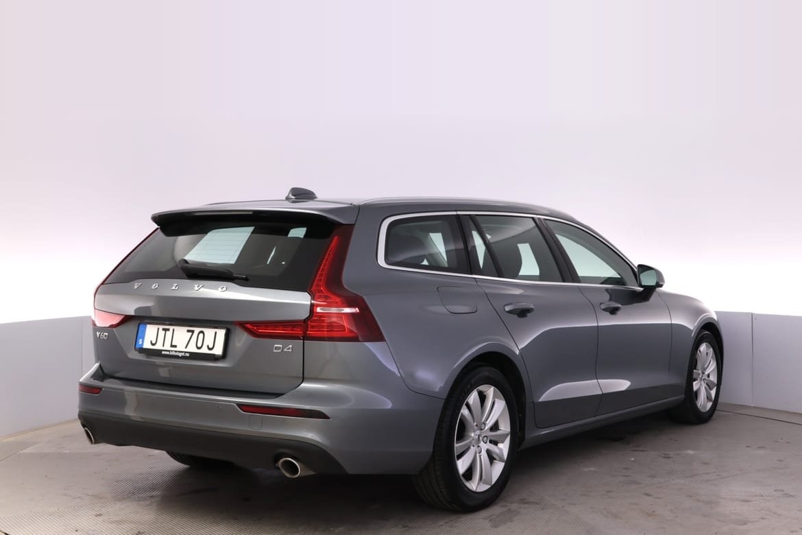 Volvo V60 D4 Momentum Advanced 2020, bild 4/10