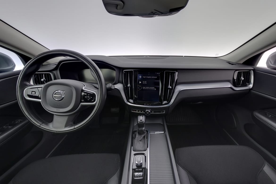 Volvo V60 D4 Momentum Advanced 2020, bild 7/10