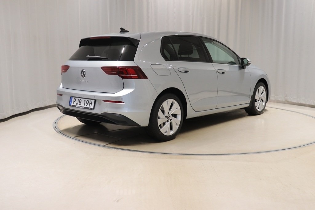 Volkswagen Golf Life TSI 150hk 2025, bild 4/10