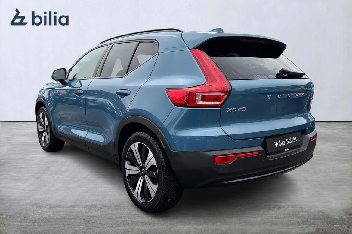 Volvo XC40 Recharge T4 Plus Dark 2023, bild 2/10