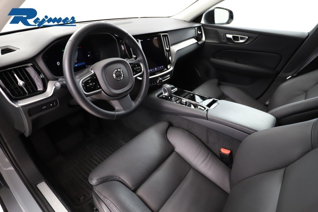 Volvo V60 Plus Dark Nordic 2025, bild 5/10