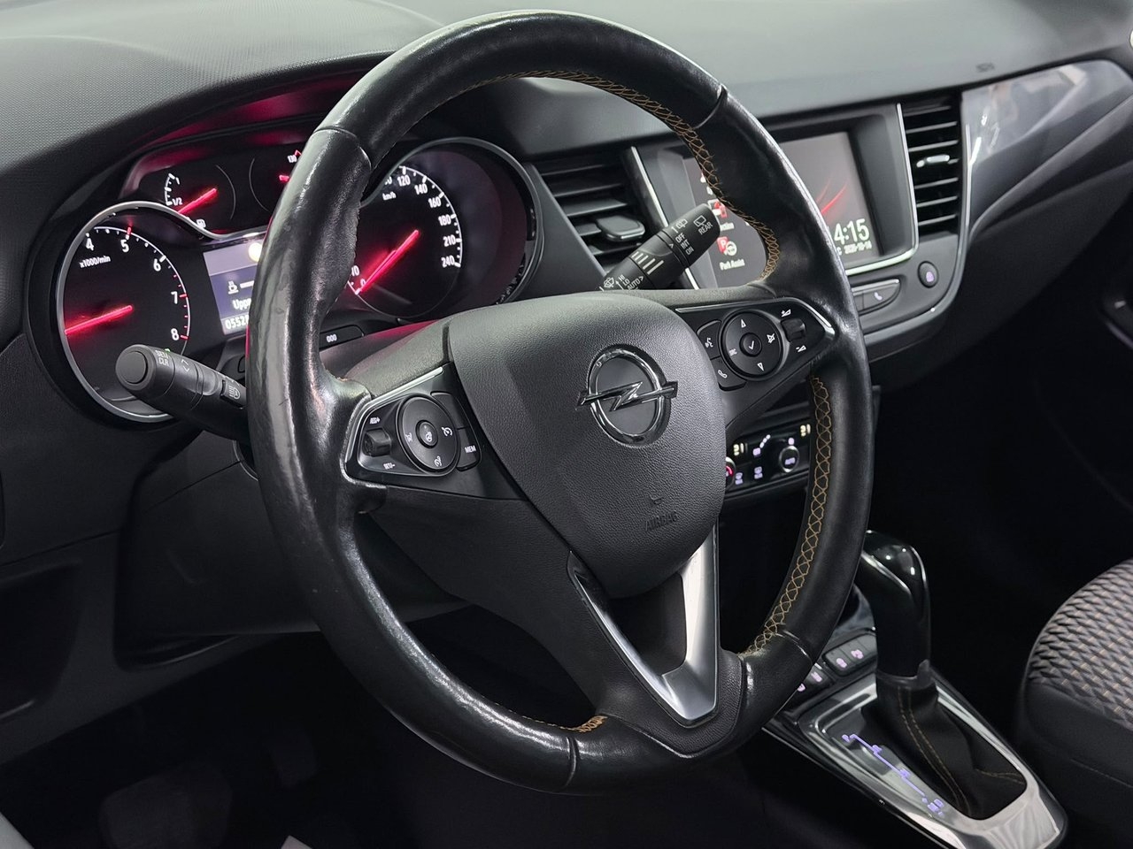Opel Crossland X 2020, bild 2/10