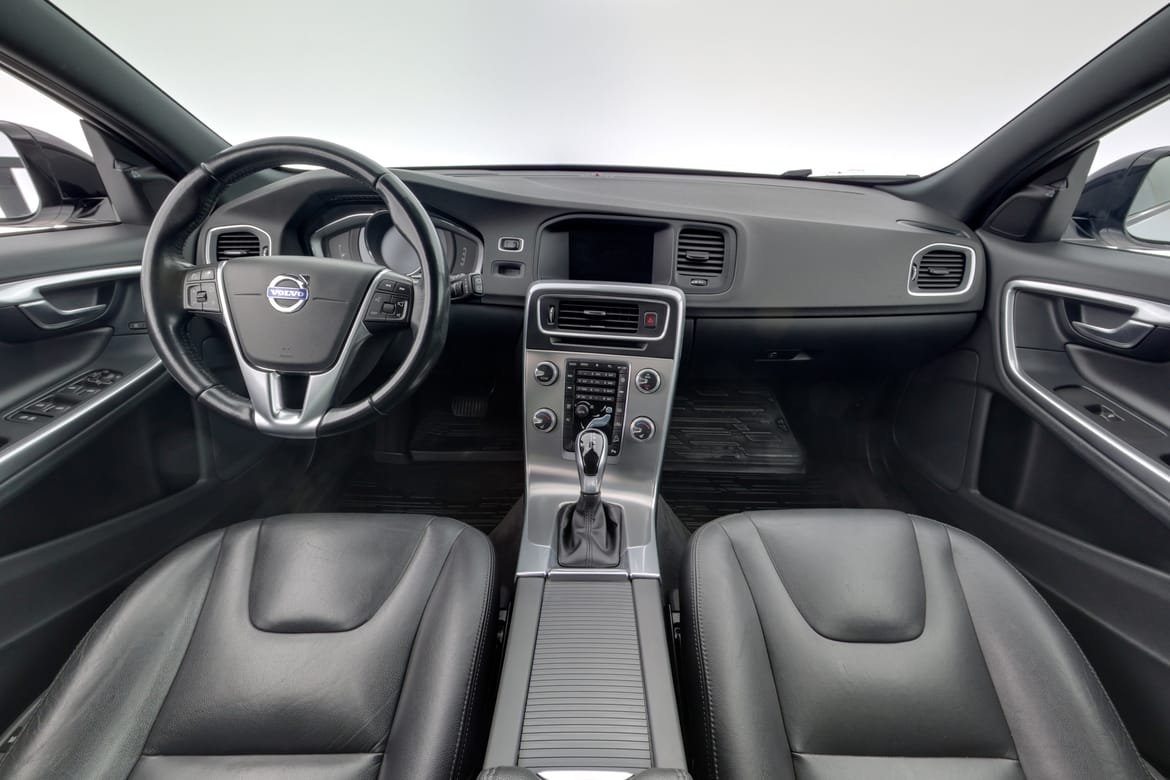 Volvo V60 Cross Country 2018, bild 7/10