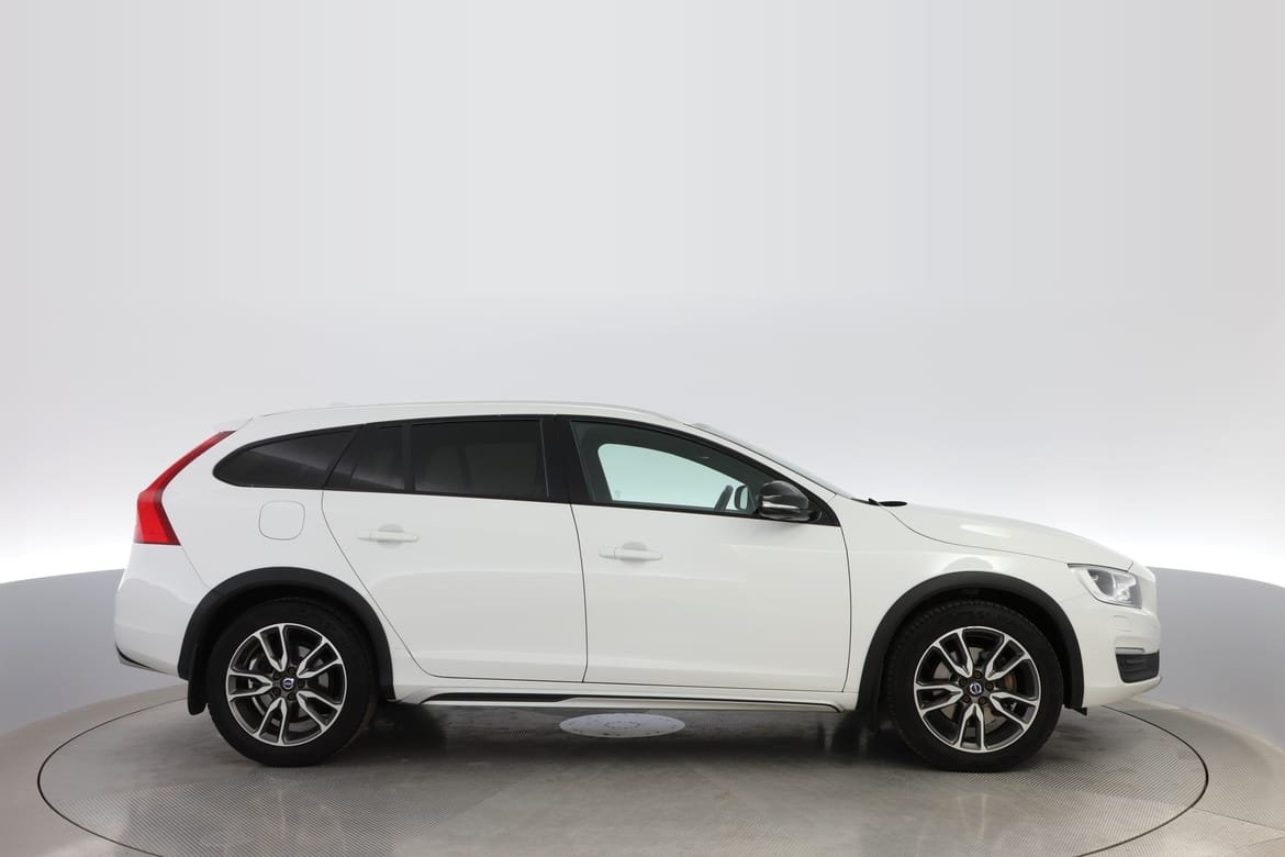 Volvo V60 Cross Country 2018, bild 5/10