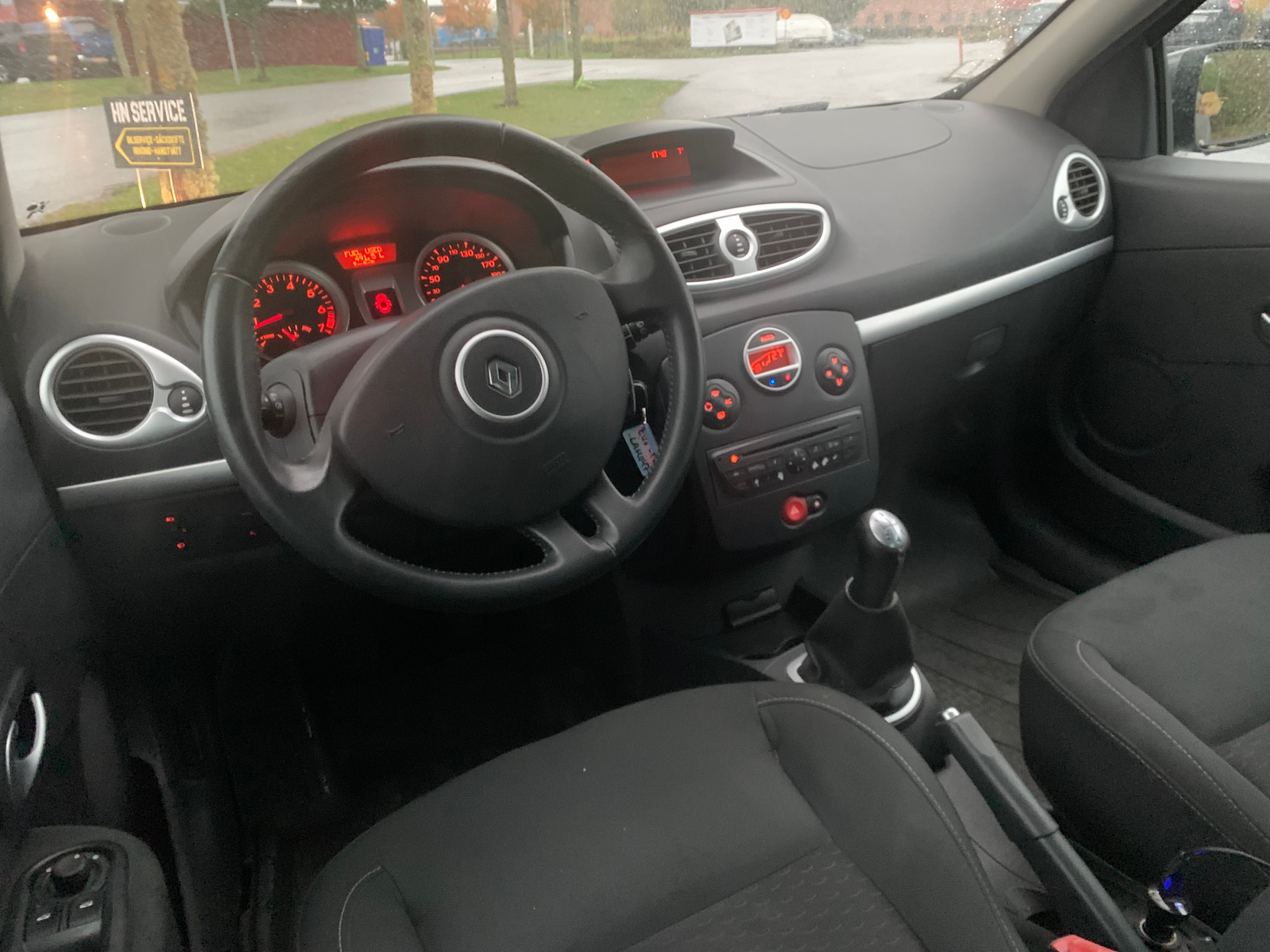 Renault Clio 2010, bild 6/6