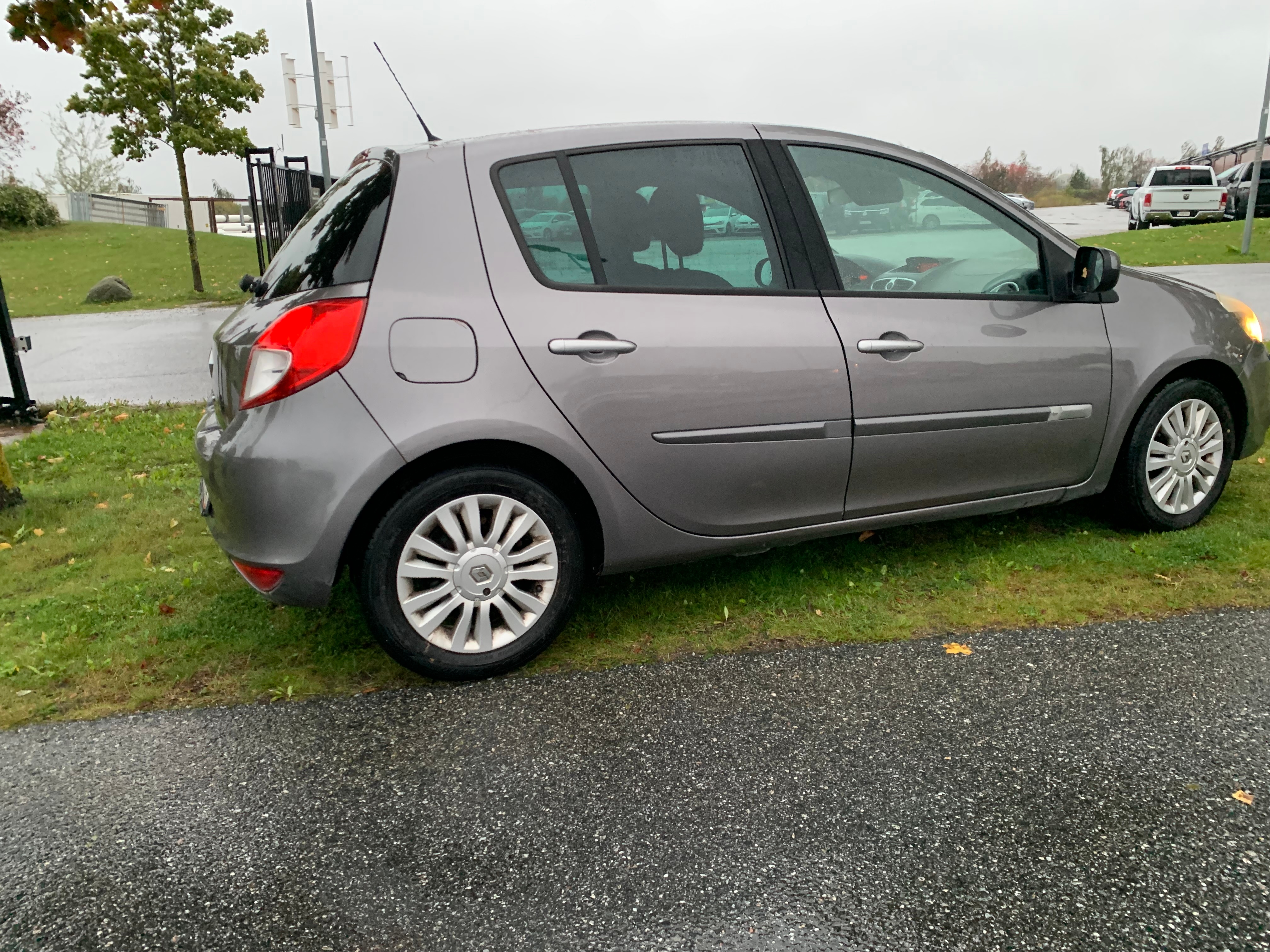 Renault Clio 2010, bild 5/6