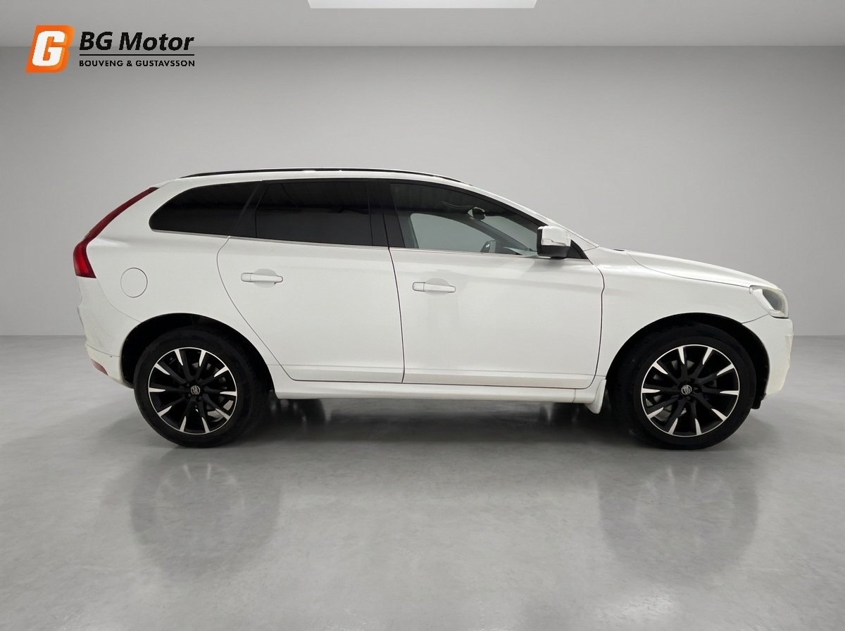 Volvo XC60 D4 Momentum Classic 2017, bild 7/10