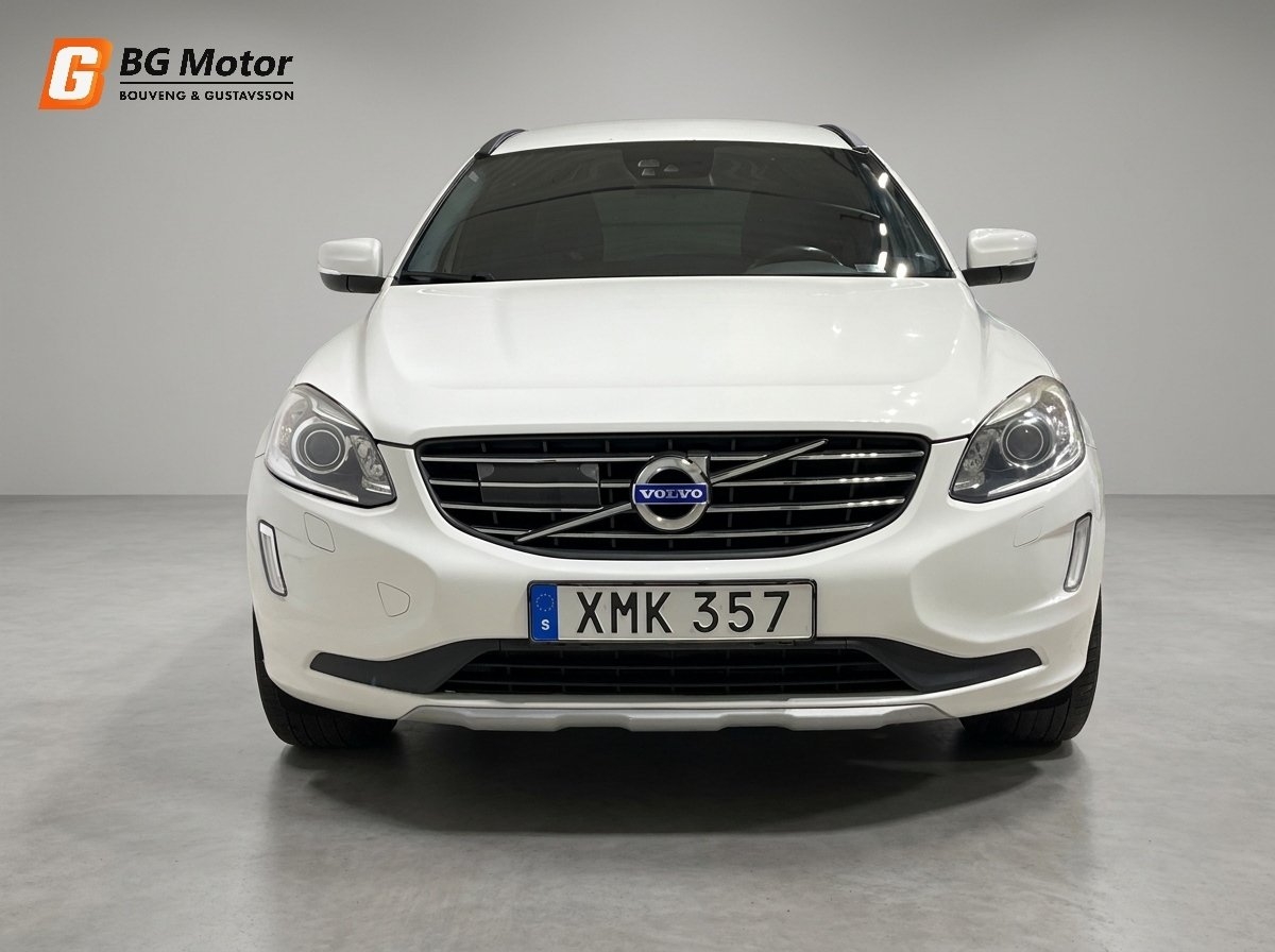 Volvo XC60 D4 Momentum Classic 2017, bild 2/10