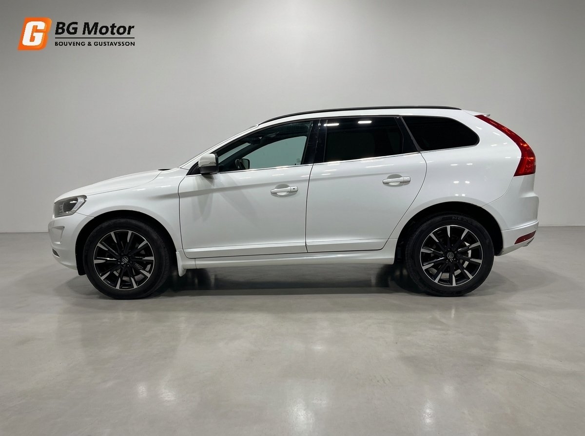 Volvo XC60 D4 Momentum Classic 2017, bild 3/10