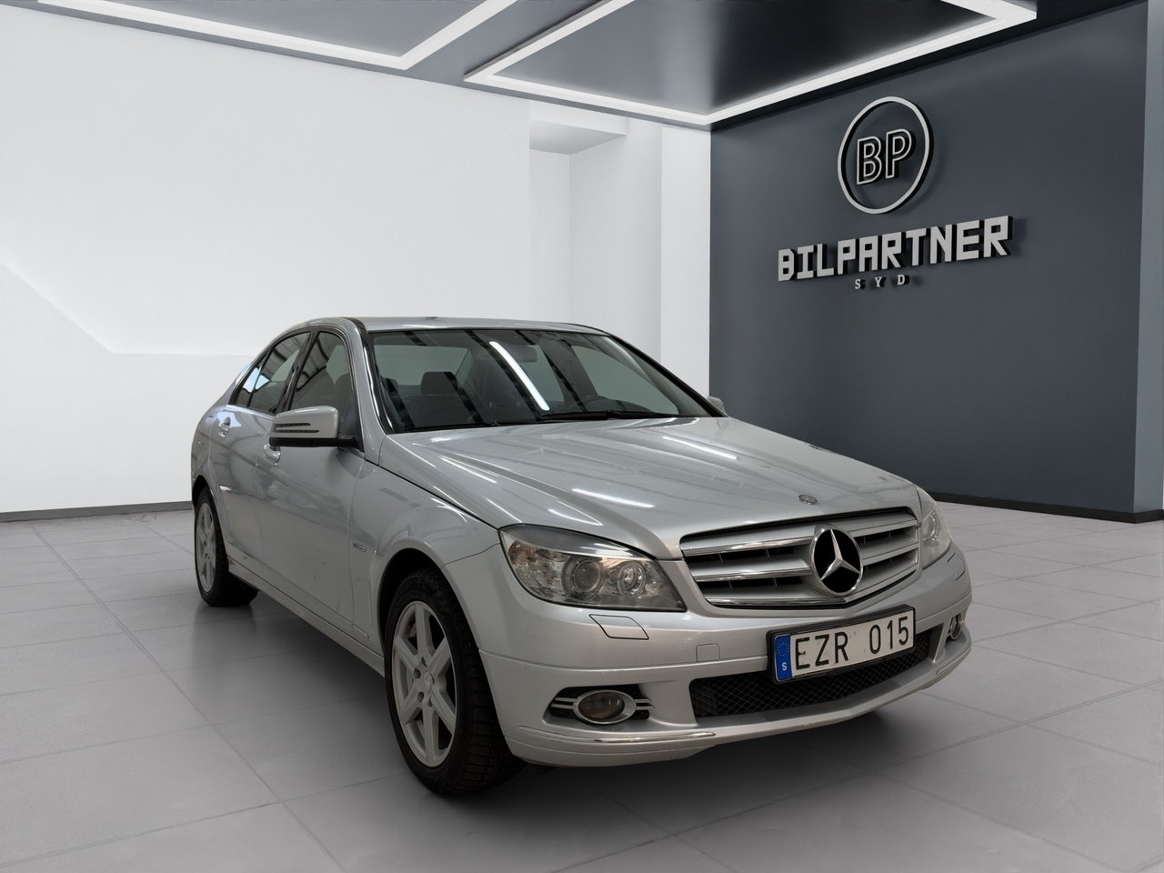 Mercedes-Benz C 220 CDI Avantgarde 2011, bild 4/10