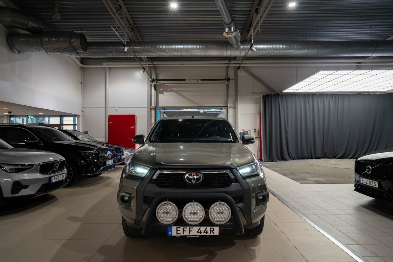 Toyota HiLux 2021, bild 4/10