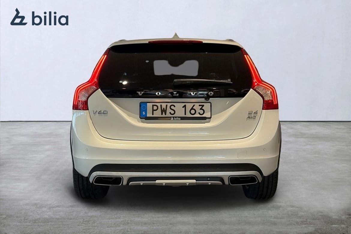 Volvo V60 Cross Country D4 Summum 2017, bild 7/10