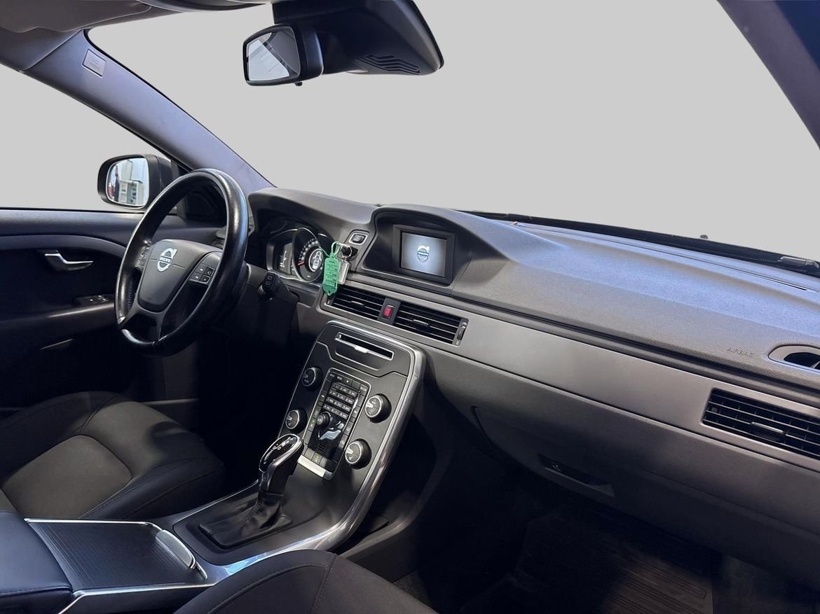 Volvo V70 D2 AUT Kinetic V-Hjul Drag 2014, bild 7/10