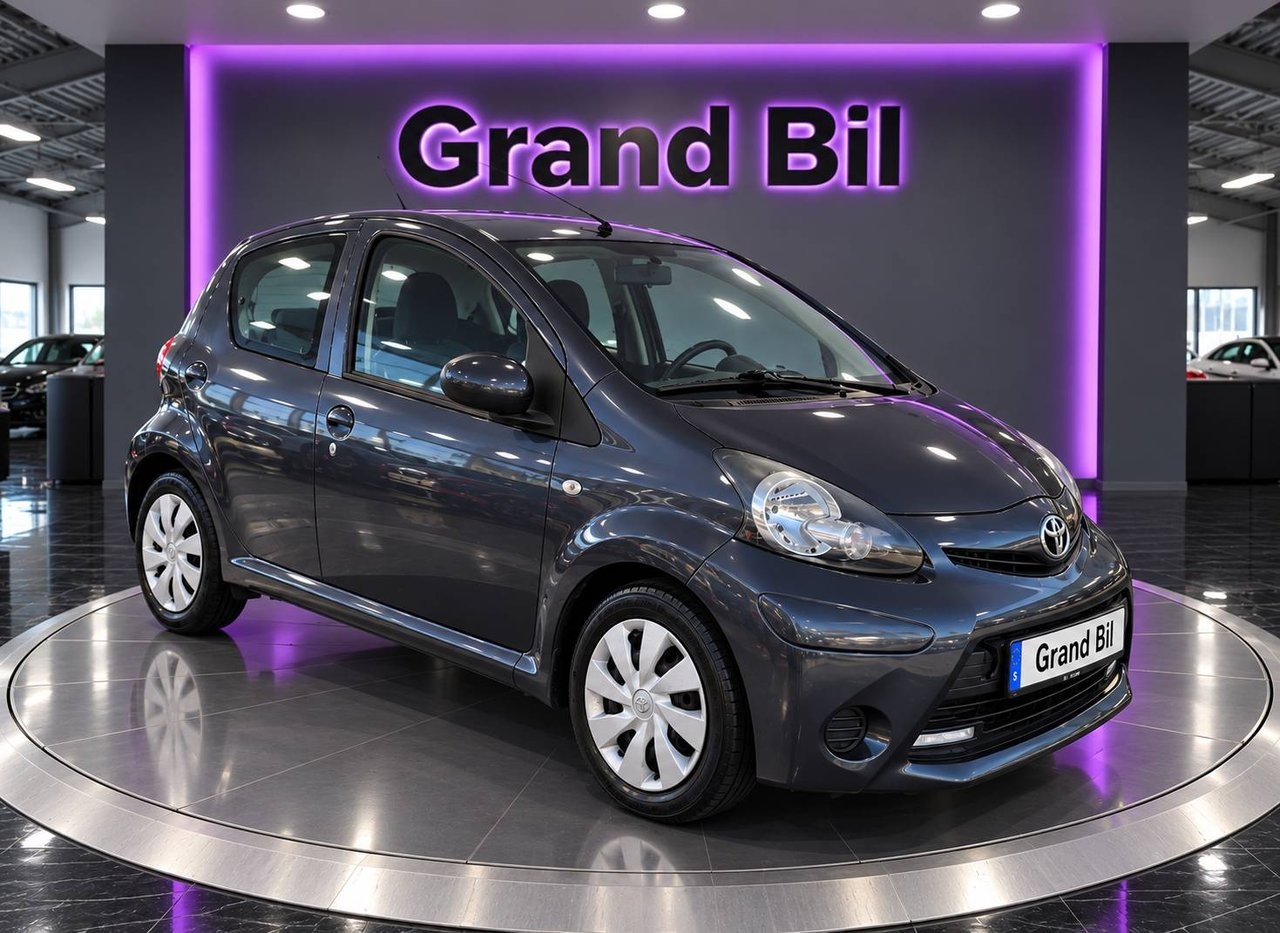 Toyota Aygo 5-dörrar 1.0 VVT-i Euro 5 2014, bild 2/10