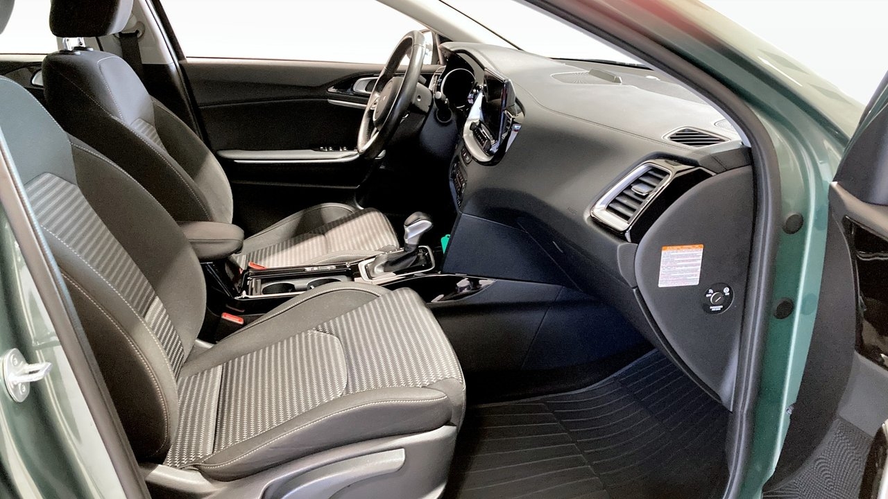 Kia Ceed 1.6 GDI Action 2024, bild 3/16