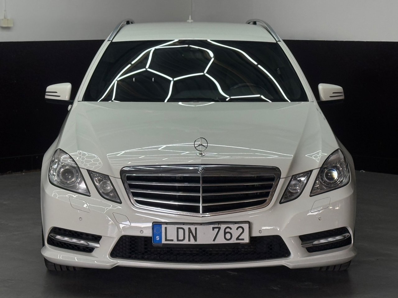 Mercedes-Benz E 220 CDI Avantgarde AMG 2012, bild 3/10