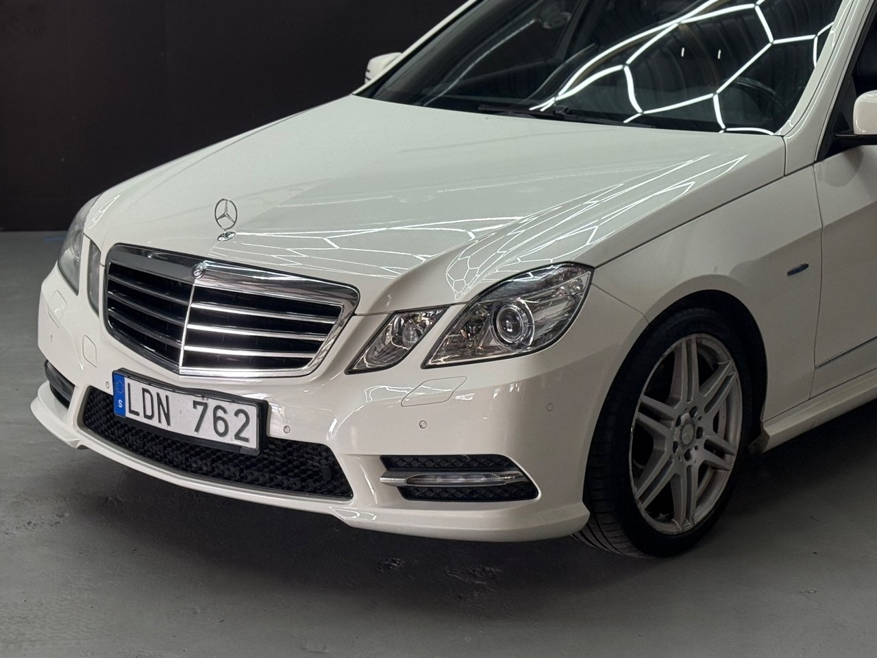 Mercedes-Benz E 220 CDI Avantgarde AMG 2012, bild 5/10