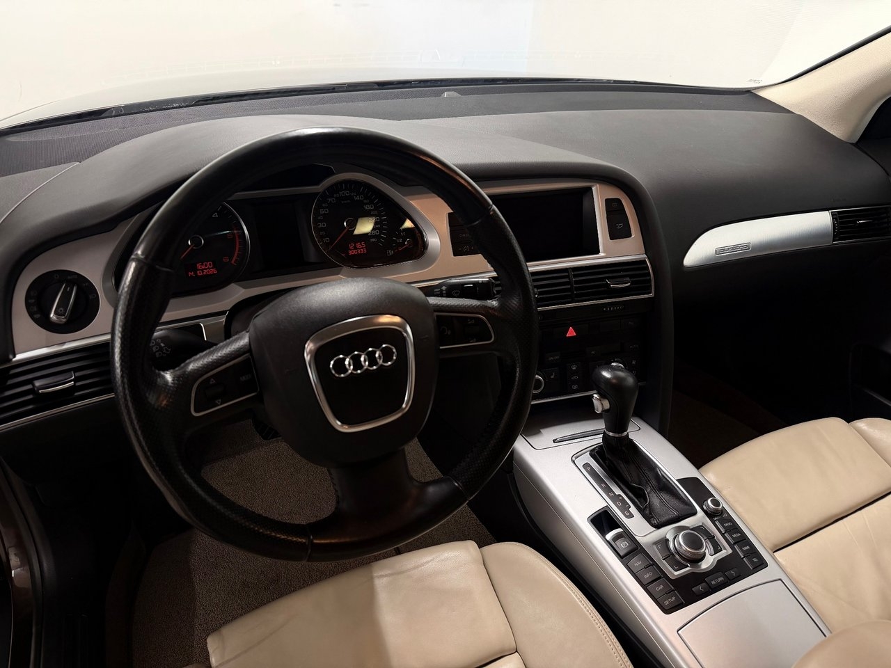 Audi A6 allroad 2010, bild 7/10