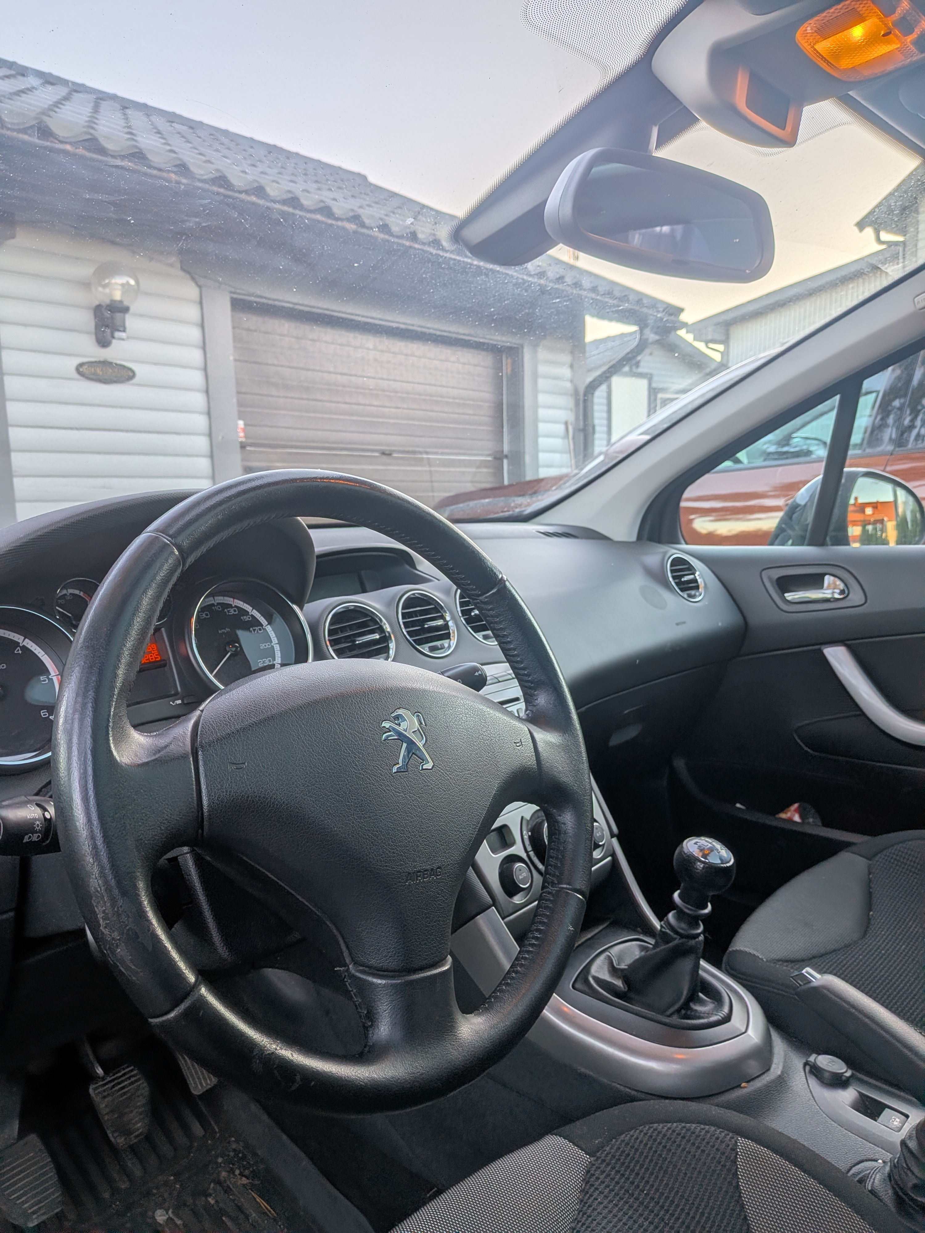 Peugeot 308 e-HDi FAP 110 2012, bild 4/5