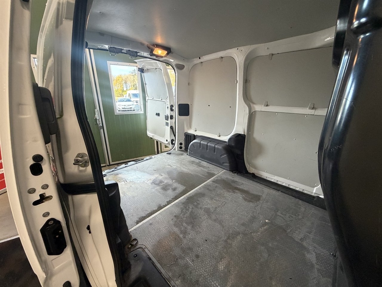 Nissan NV200 24 kWh 2014, bild 7/10