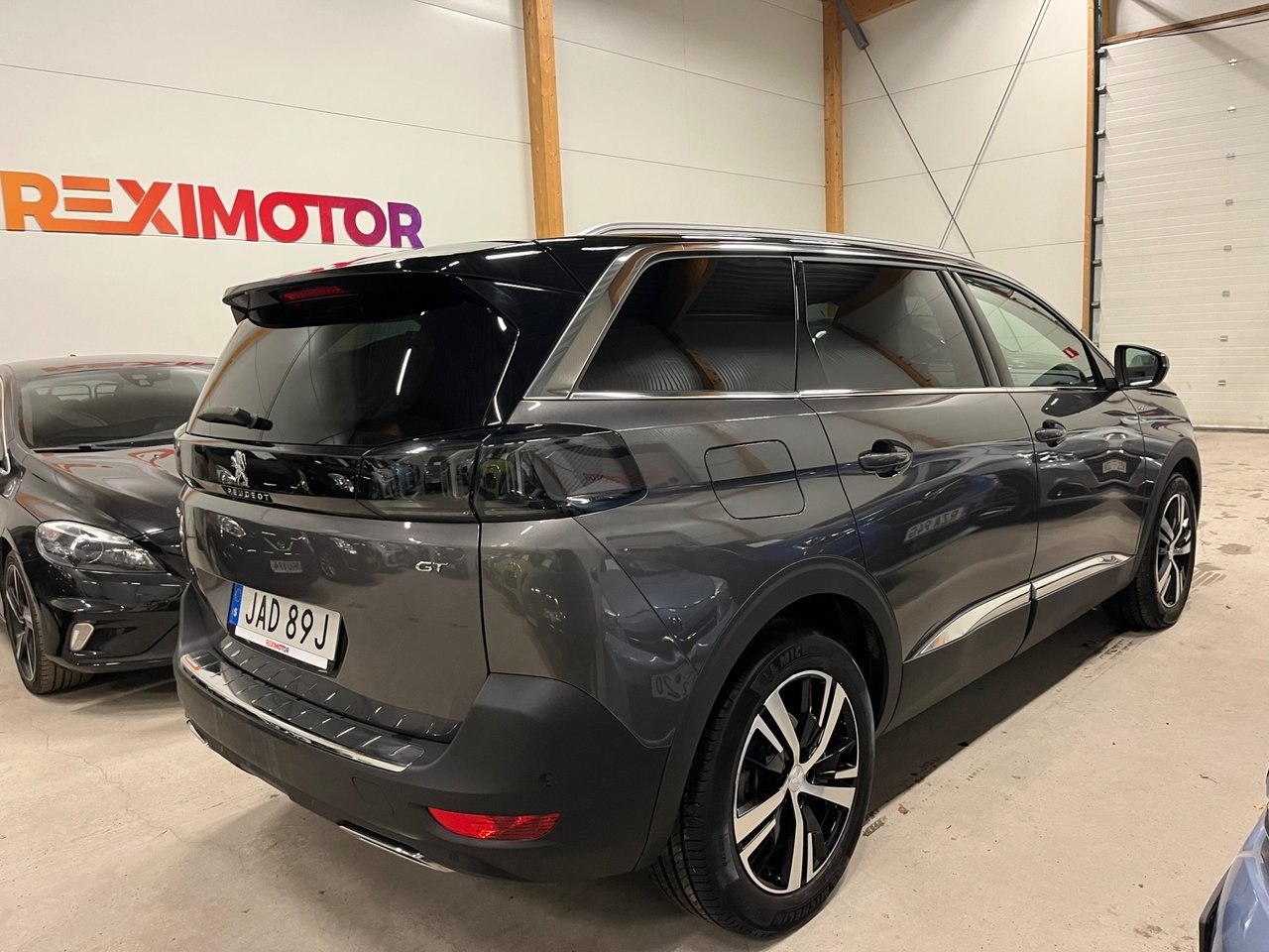 Peugeot 5008 1.2 PureTech 130 2022, photo 3/10