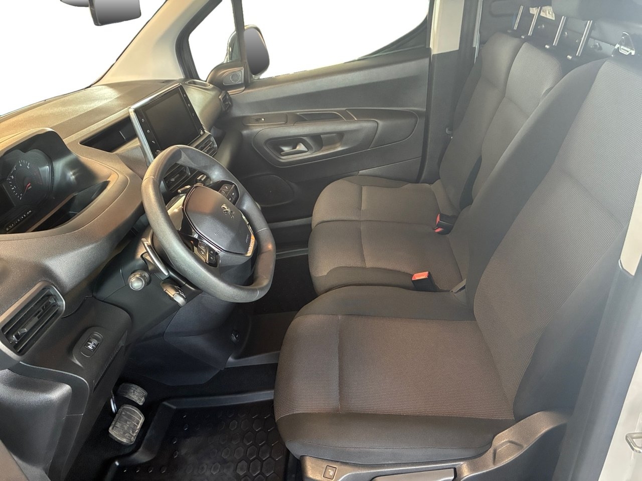 Peugeot Partner 1.5 BlueHDi 130 2021, photo 9/10