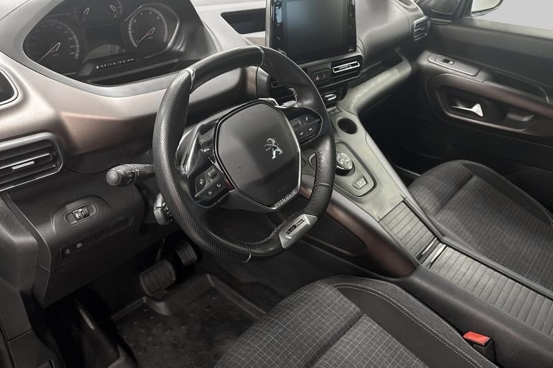 Peugeot Rifter 2020, bild 7/10