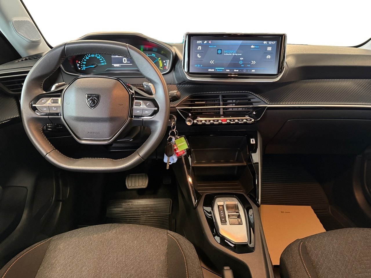 Peugeot 208 HYBRID 100hk 2025, bild 6/10