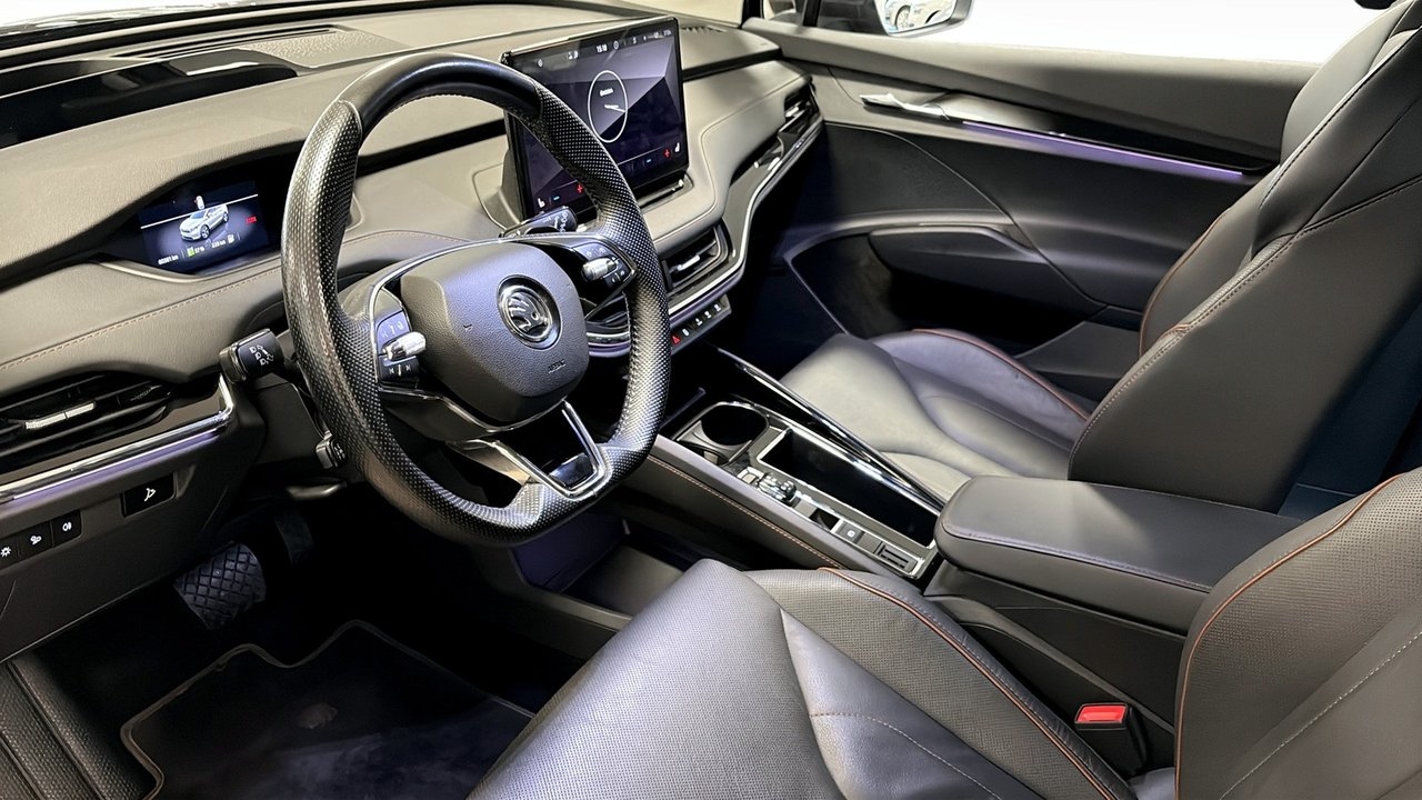 Skoda Enyaq 2023, bild 7/10
