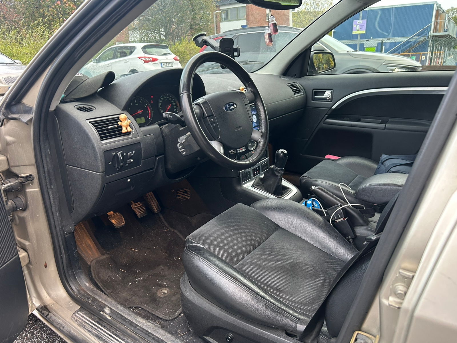 Ford Mondeo 2.0 2006, bild 7/10