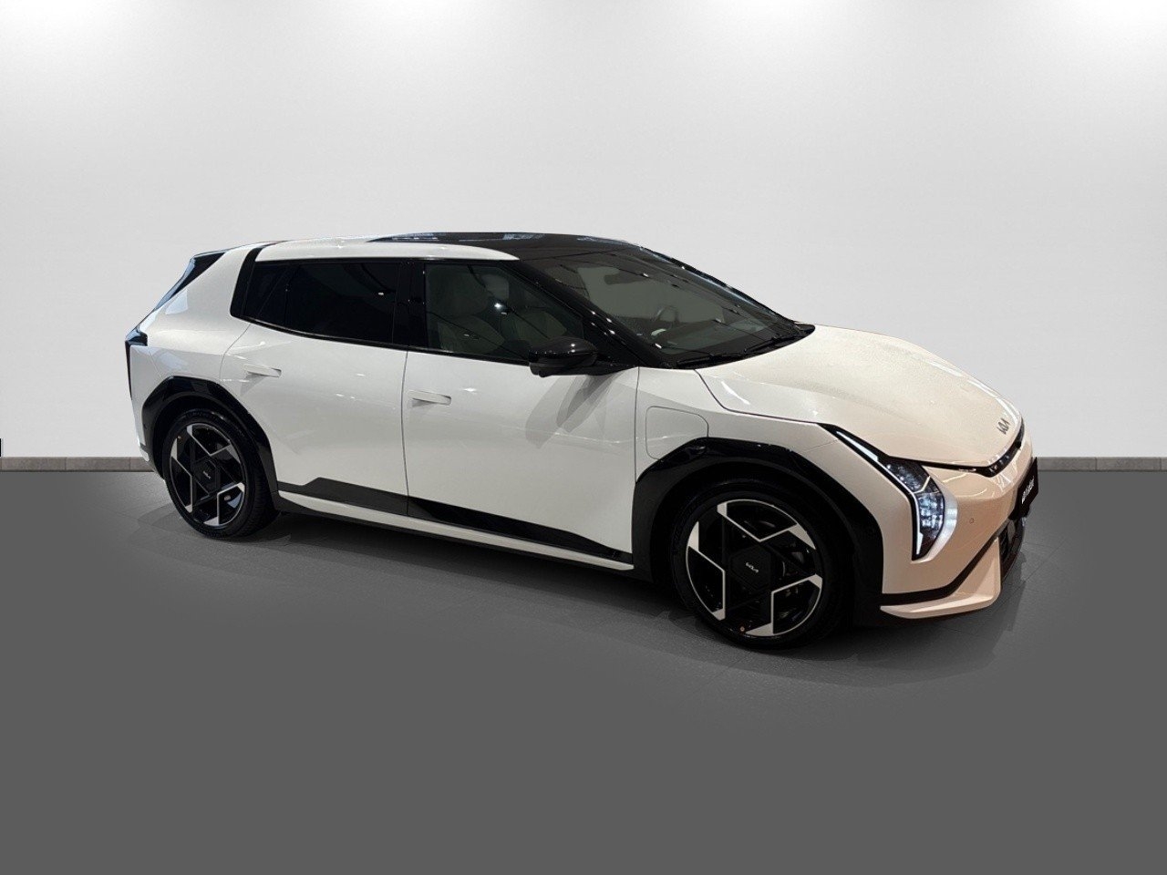 Kia EV4 GT Line Long Range 2026, bild 3/10