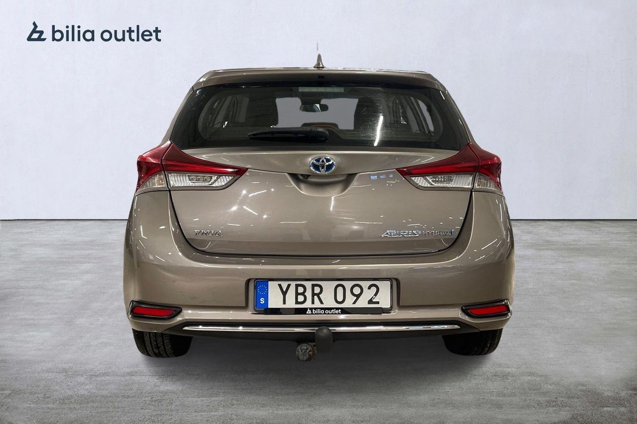 Toyota Auris Hybrid e-CVT Active Hybrid 2016, bild 6/10