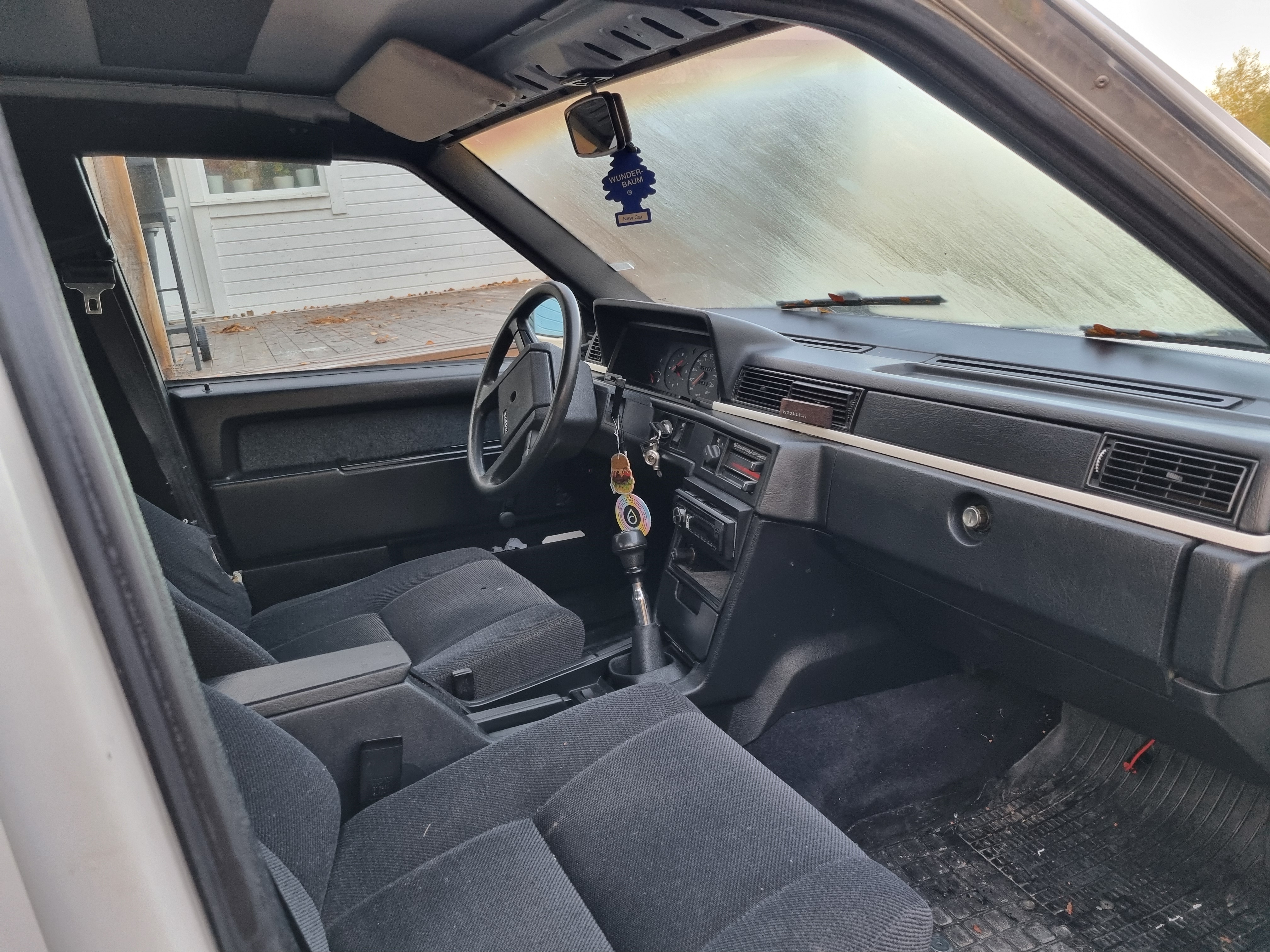 Volvo 740 2.3 Manual 1988, bild 3/3