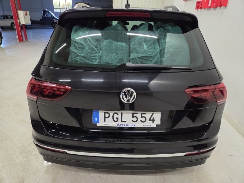 Volkswagen Tiguan 2.0 TDI SCR R-Line 2017, bild 7/9