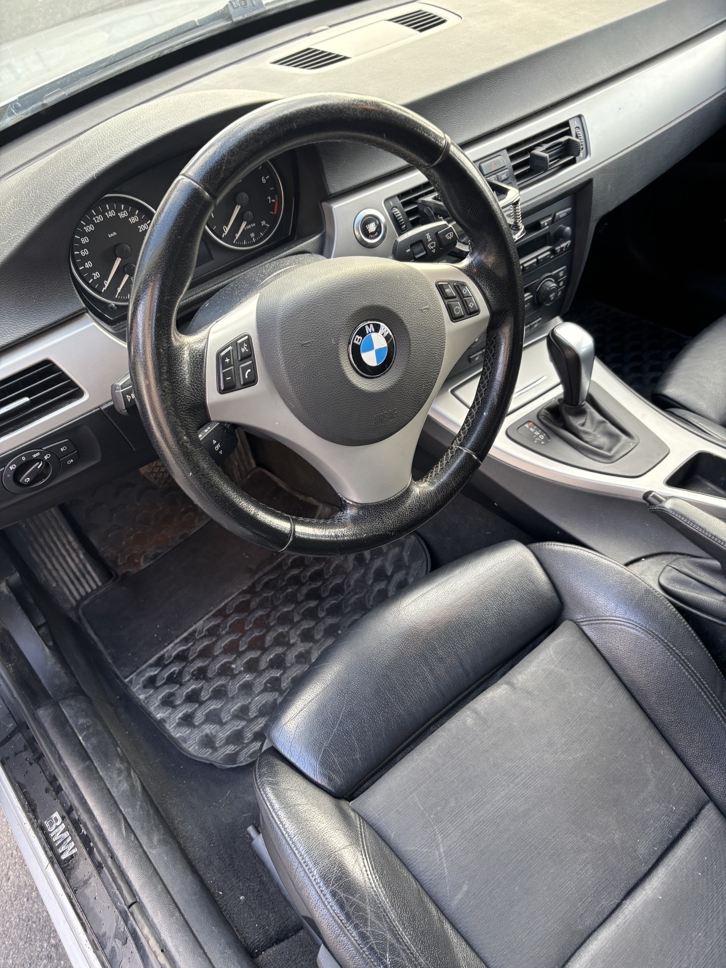 BMW 330 Xi Touring Automatisk 2006, bild 4/6