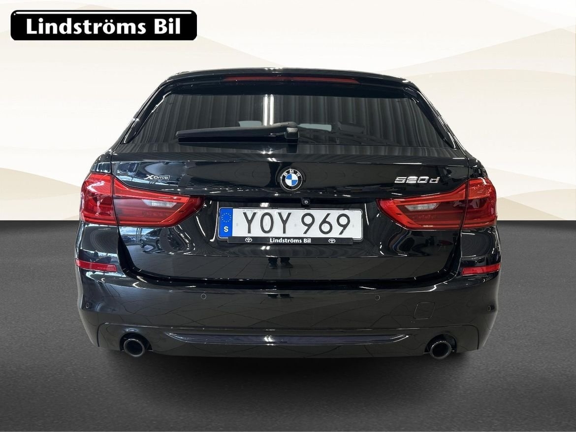 BMW 520d Sport Line 2018, photo 7/10