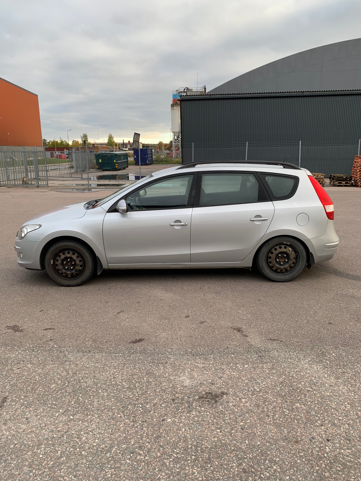 Hyundai i30 cw 1.6 Automatisk 2009, bild 3/10
