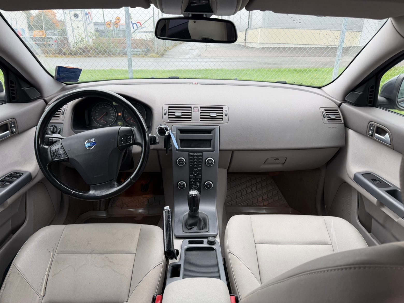 Volvo V50 1.8F Manuell 2010, bild 5/6