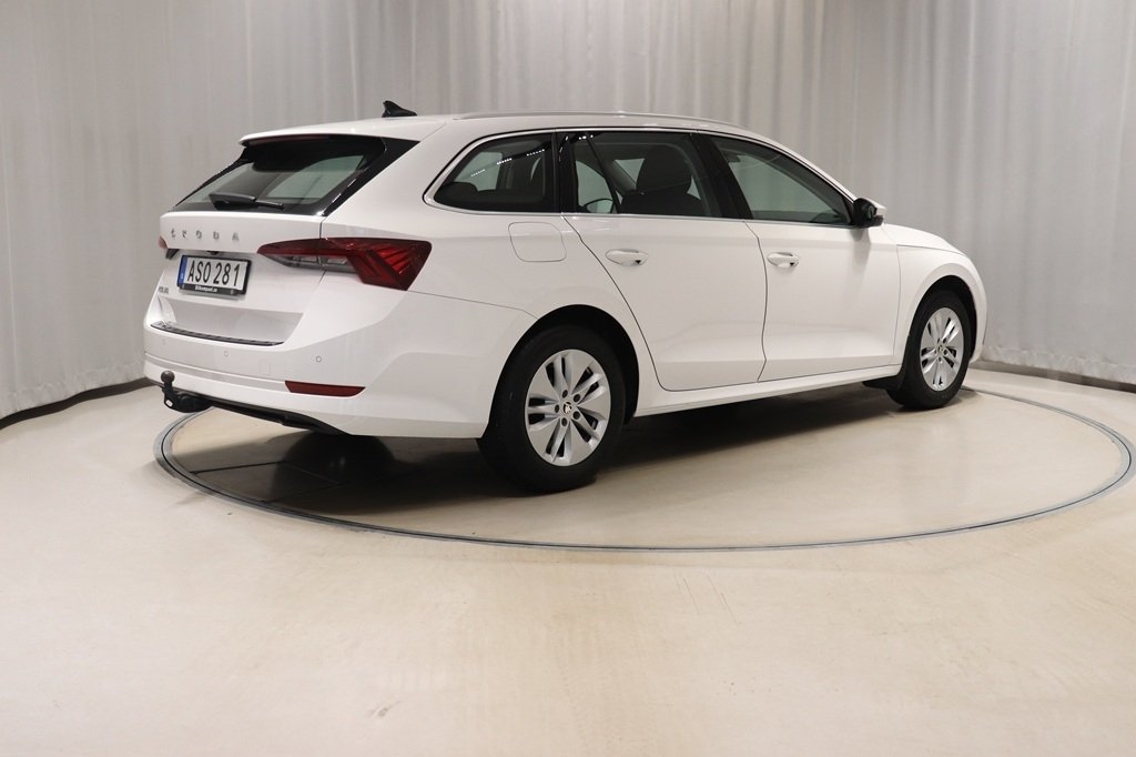 Skoda Octavia 1.5 TSI G-Tec Aut Drag 2024, bild 4/10