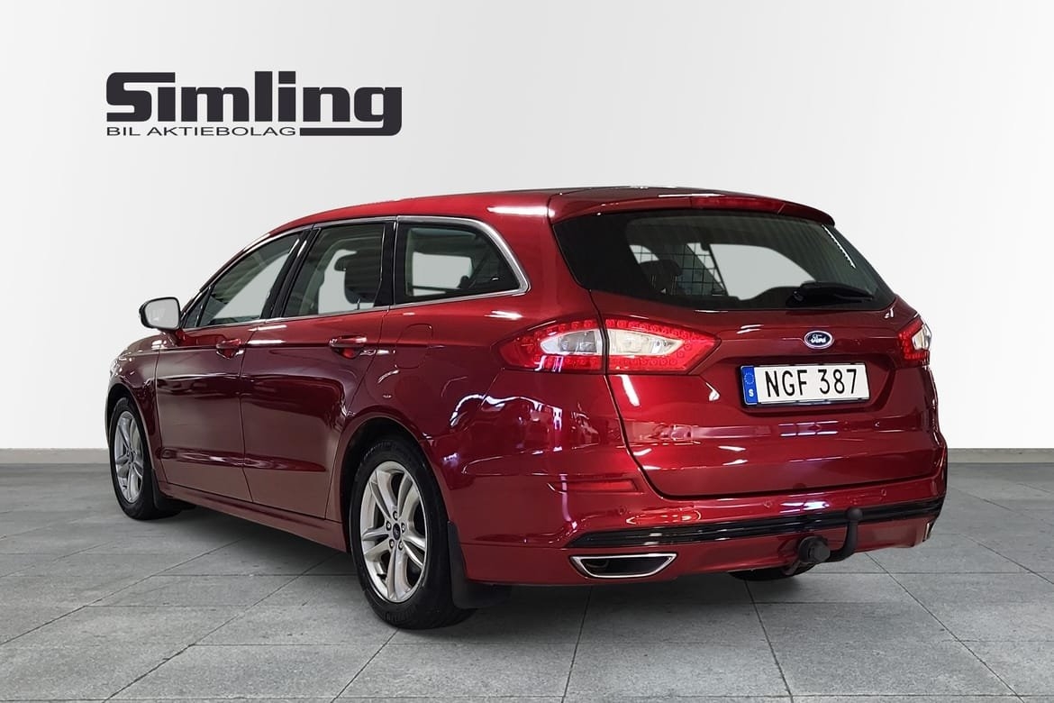 Ford Mondeo 2.0 TDCi Titanium 2016, bild 2/10